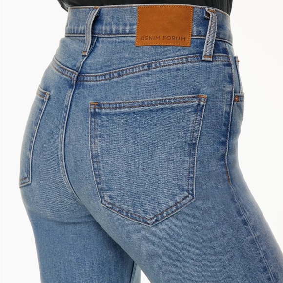 Aritzia | Denim Forum Arlo Straight Jeans - Picture 3 of 12